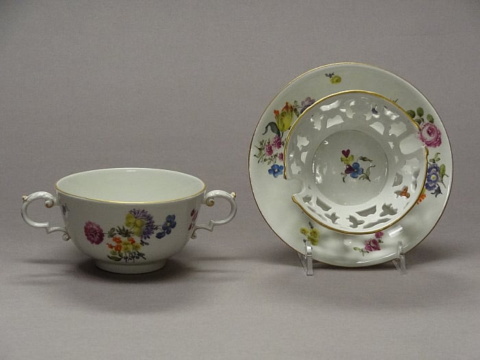 Two-Handled Cup and Trembleuse Saucer Slider Image 2